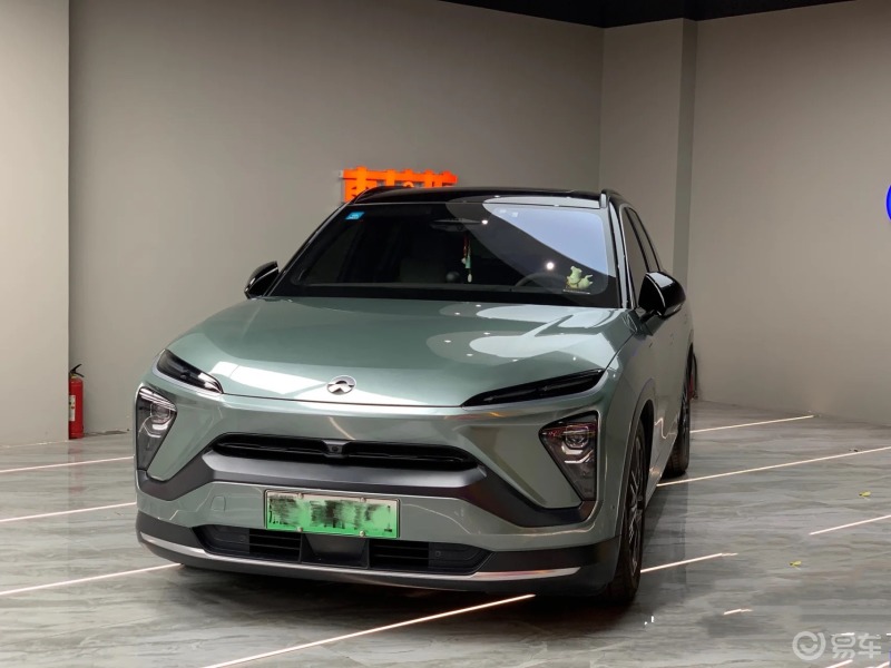 蔚来es6 钻石极光绿