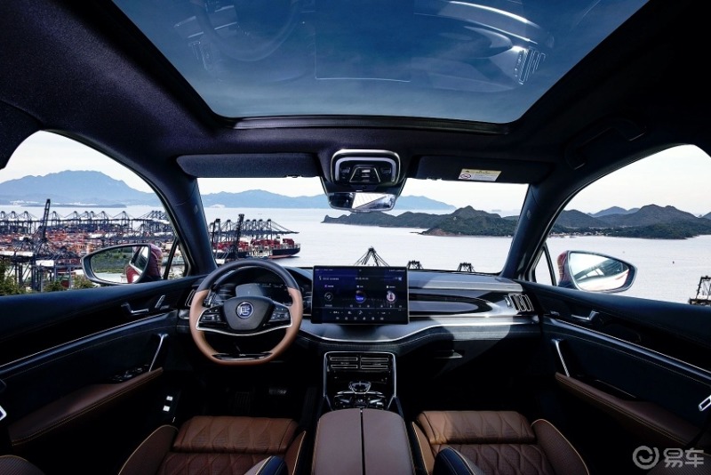 酷炫内饰的比亚迪唐dm-i