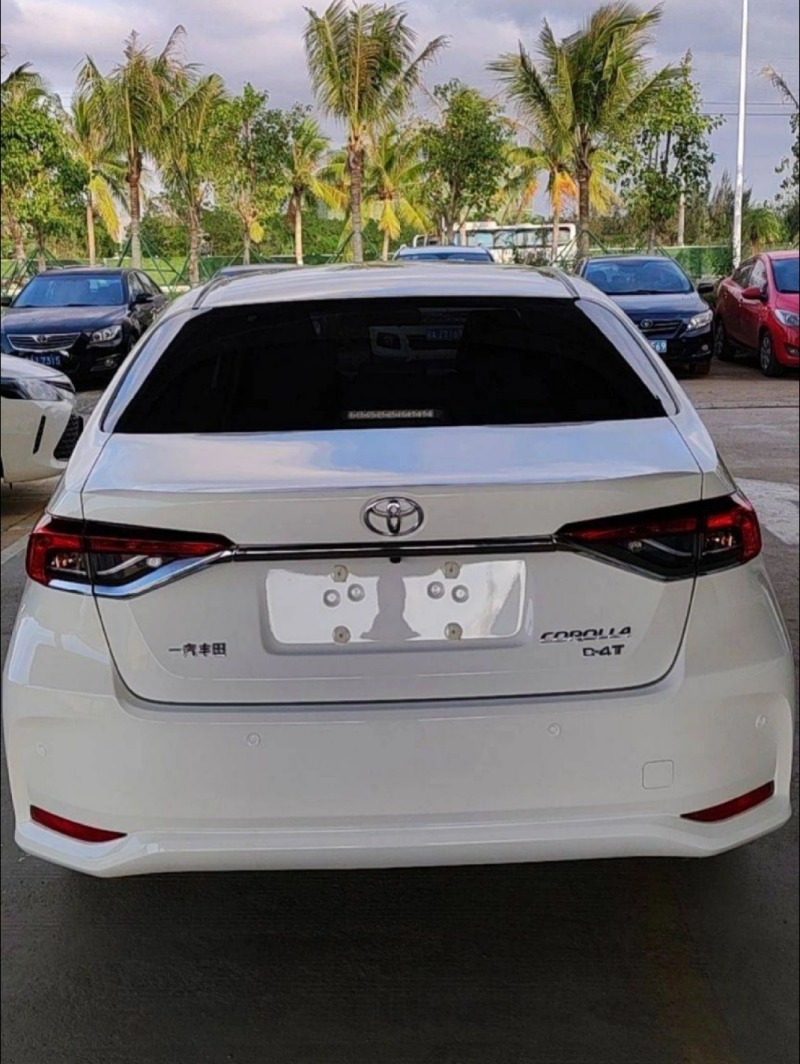 卡罗拉的综合颜值比较高