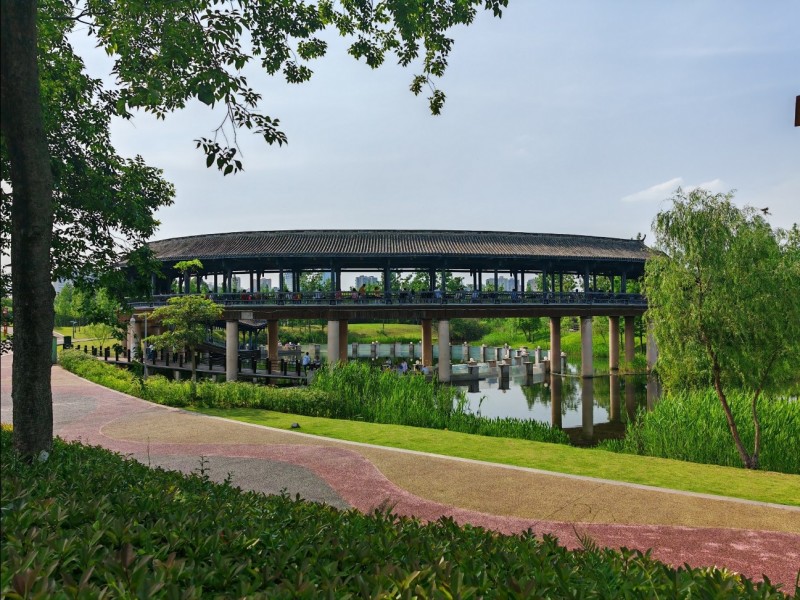 五一出行:东坡城市湿地公园