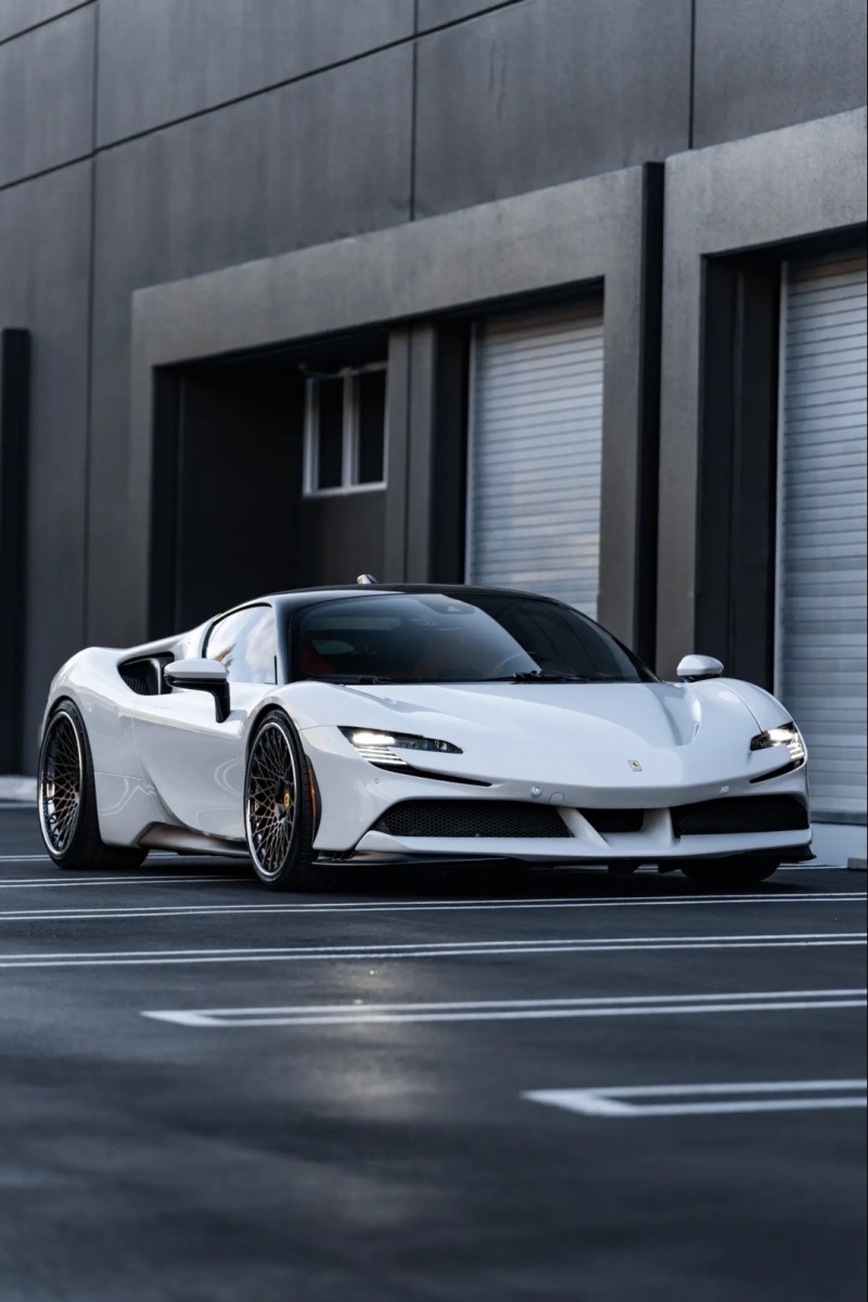 唯美之车!法拉利sf90