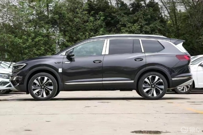 大过途锐全尺寸suv