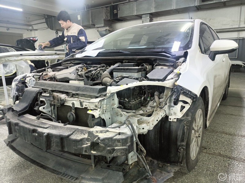 小卡的前保险杠凹陷修复记录下