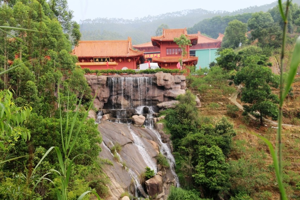 【假期出去走走】远离办公室 重阳登高紫莲山