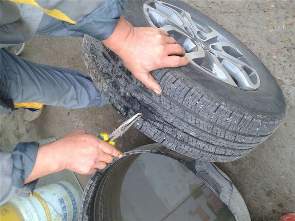 【【原创】大早上去补胎】_河南社区图片集锦_汽车论坛-易车