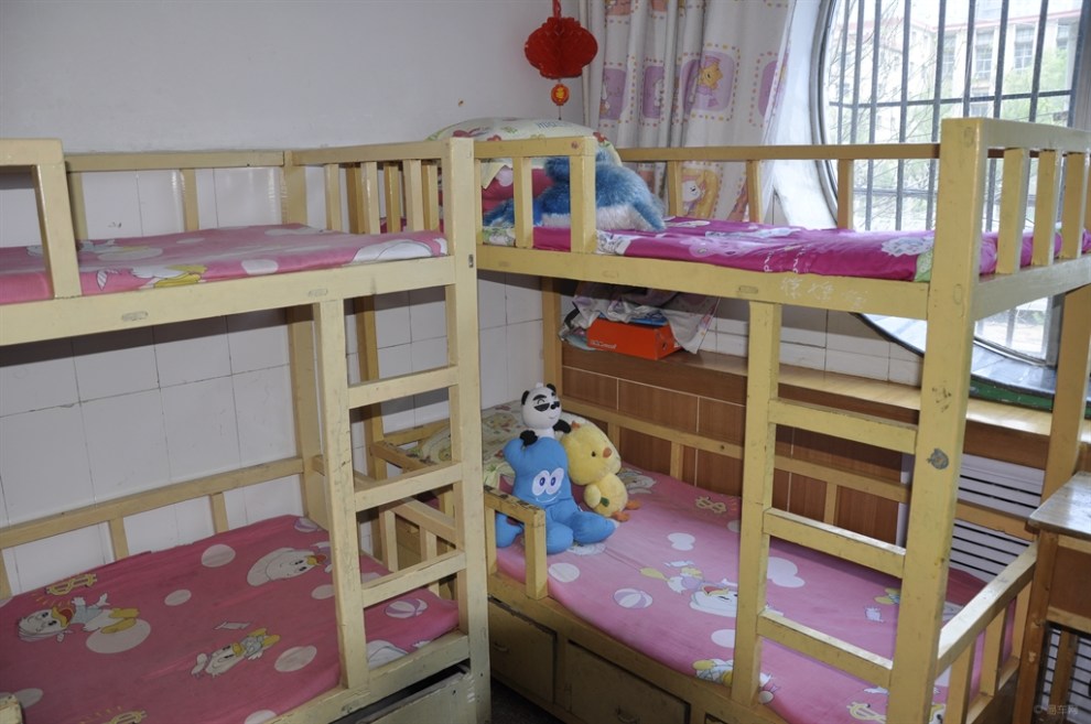 【原创首发】中秋节前走进延安福利院看看小盆友(申牛帖)