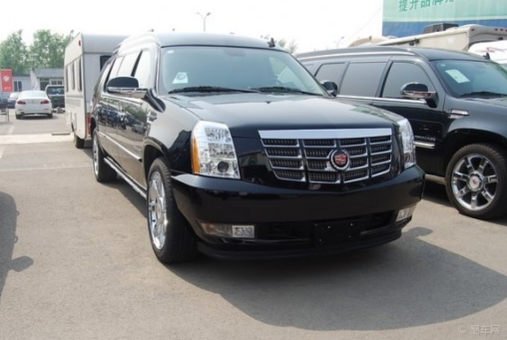 【上海新进总统一号,即将拉展厅~】_凯迪拉克总统一号伯爵版社区图片