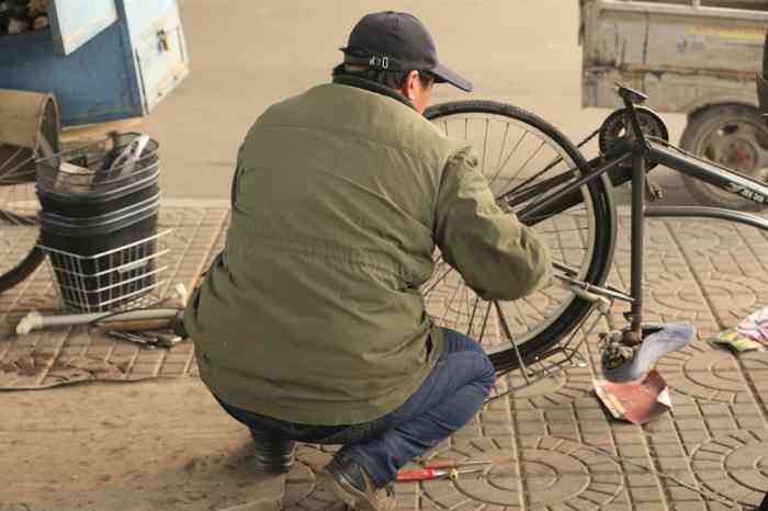 【每日图鉴】修车师傅