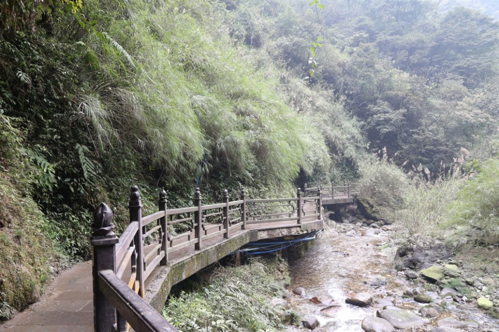 [首发]峨眉风景-----黑龙江栈道!