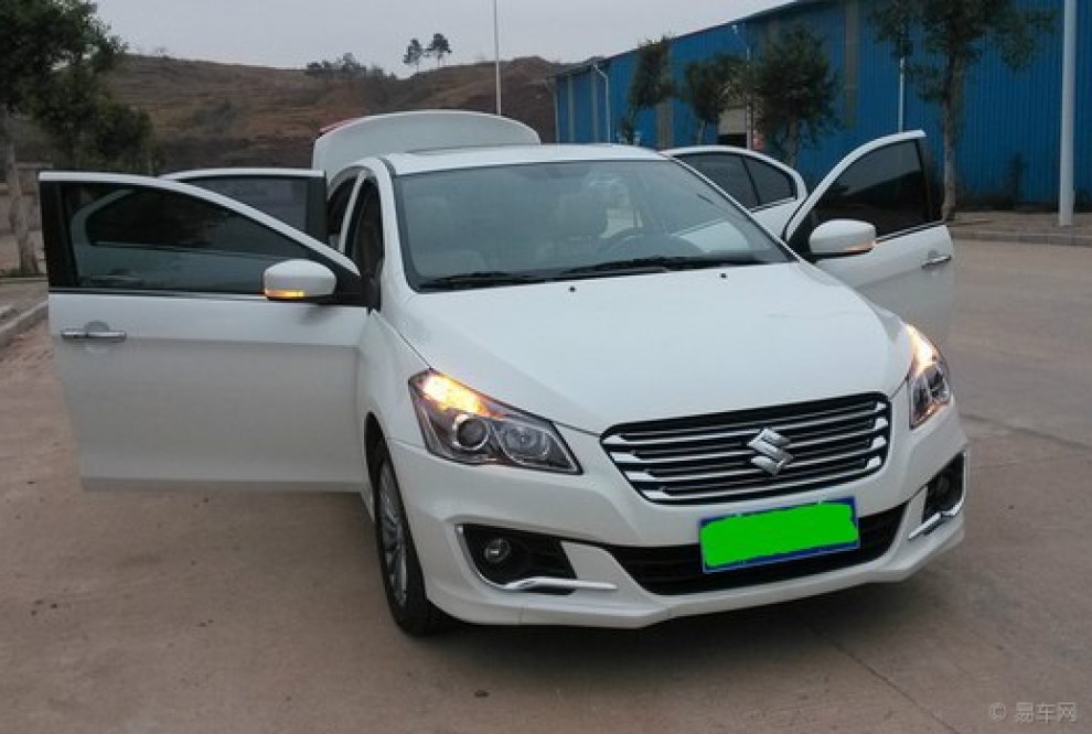 白色启悦1.6l 自动乐享型交作业咯