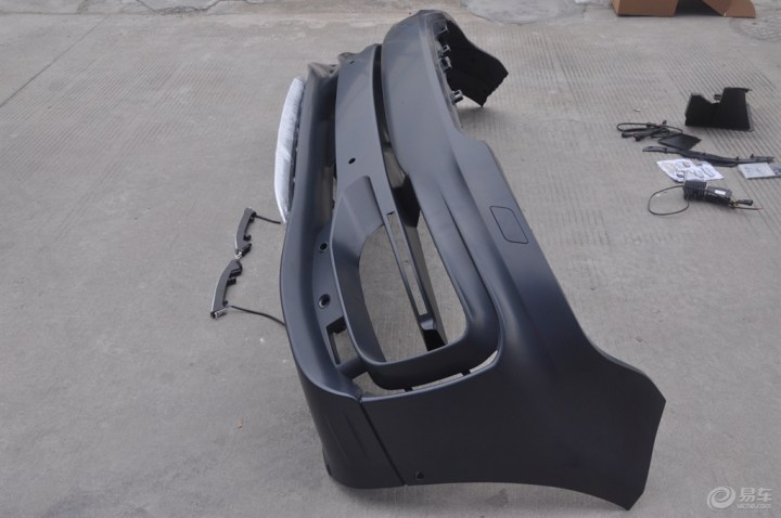 路虎揽胜运动升级startech包围,霸气张扬