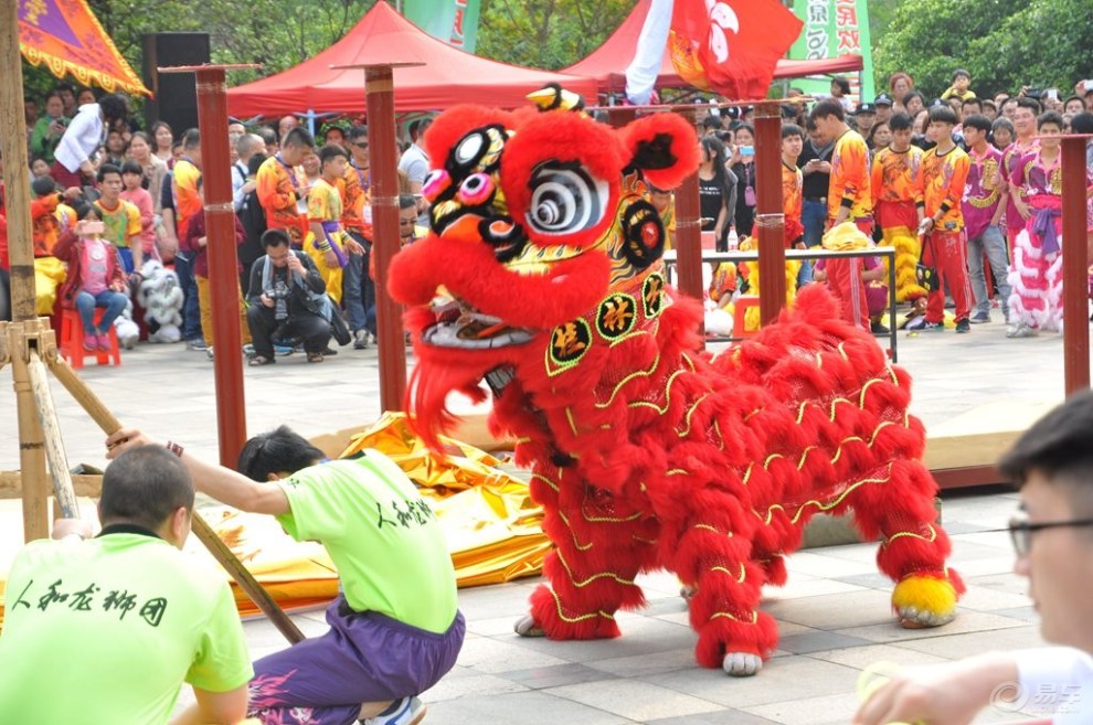 桂林市"三月三"金牌狮王争霸赛