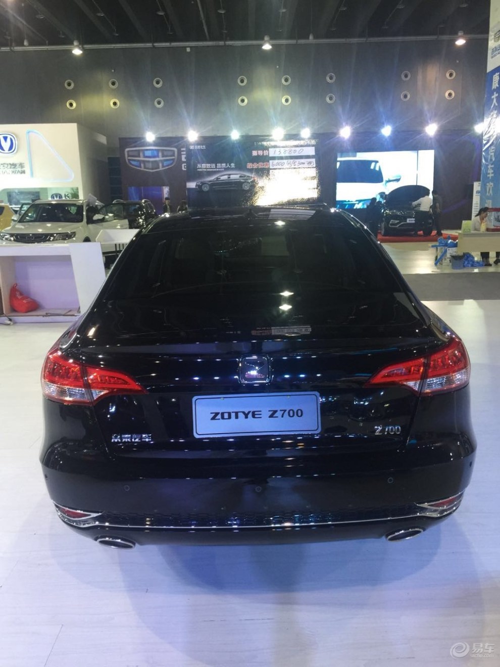 众泰z700告诉你何为电吸门