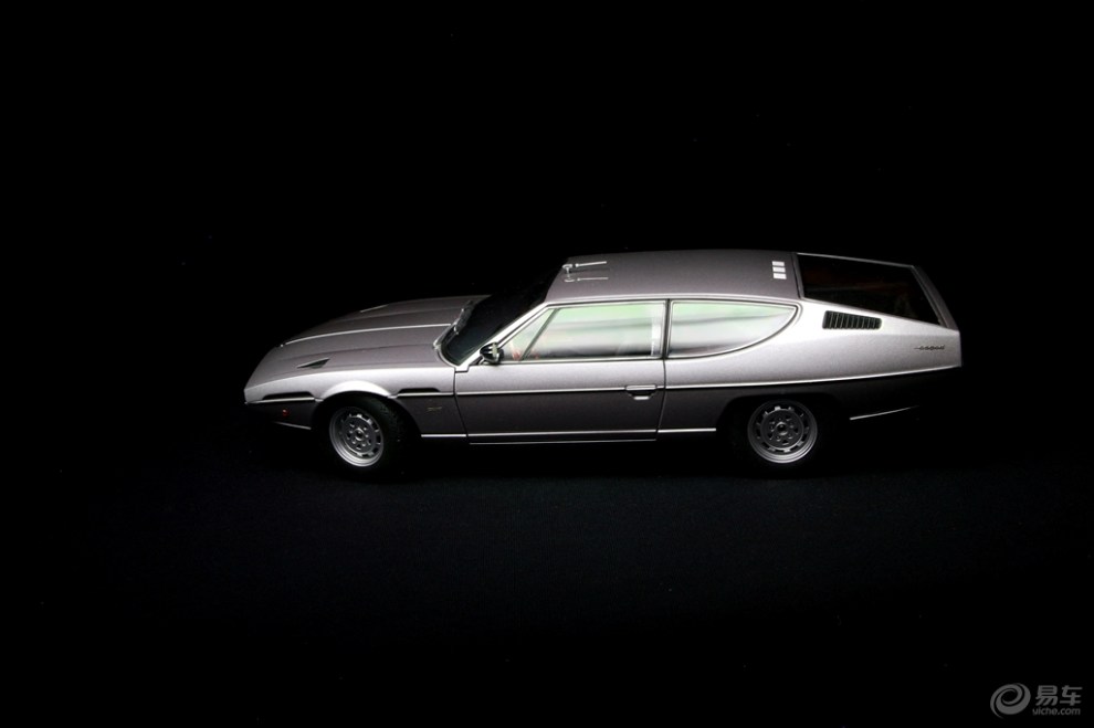 银色巨剑——兰博基尼espada棚拍