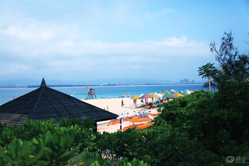 椰風海韻,煙波浩蕩,神奇濃郁的海南風情