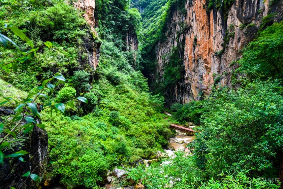 自駕會澤雨碌大地縫和大海草山