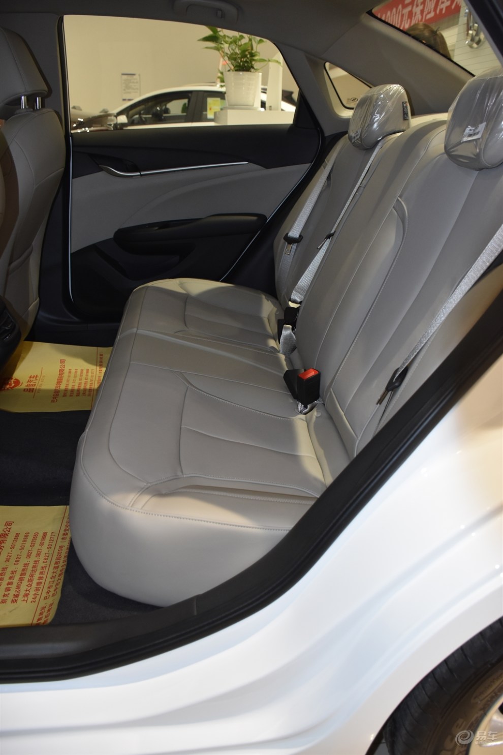 瀚云实拍上汽通用别克02英朗15t双离合精英版2018款