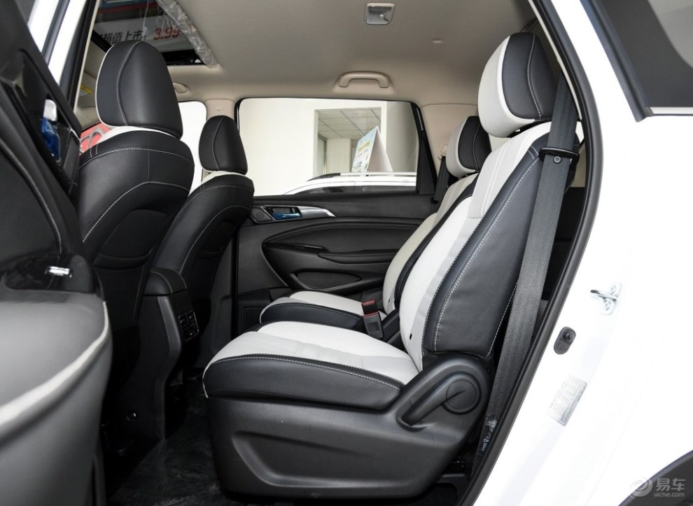 易车众测#长安欧尚a800,这款中国式mpv空间太丰富