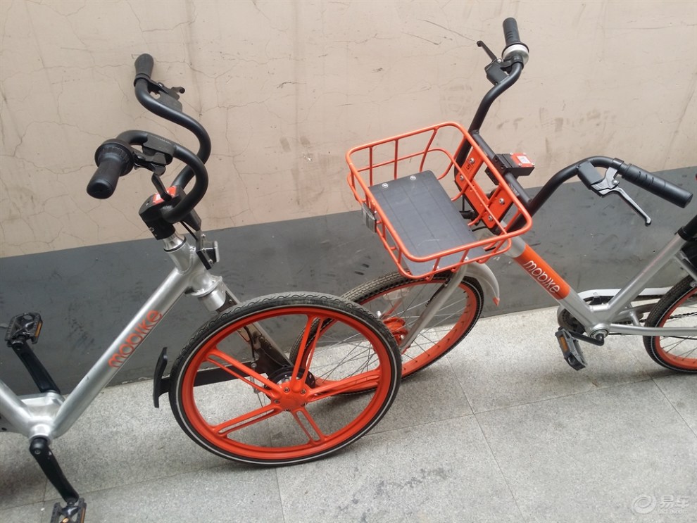 摩拜共享单车展示(轴传动版)