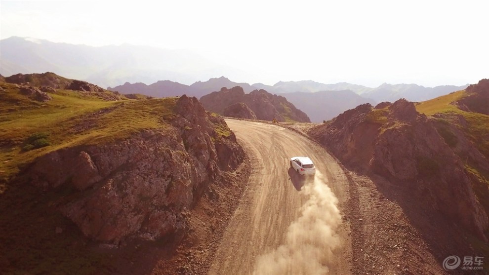 驰骋万里——分享一组x7的美图,清晰度还可以.