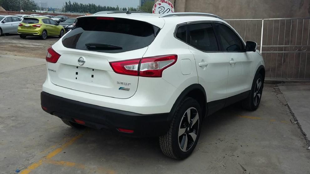 我的第一部车 白色日产新逍客 20162.