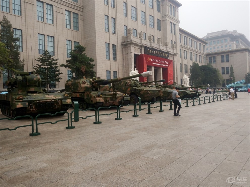 【参观军事博物馆】_河南社区图片集锦_汽车论坛-易车网