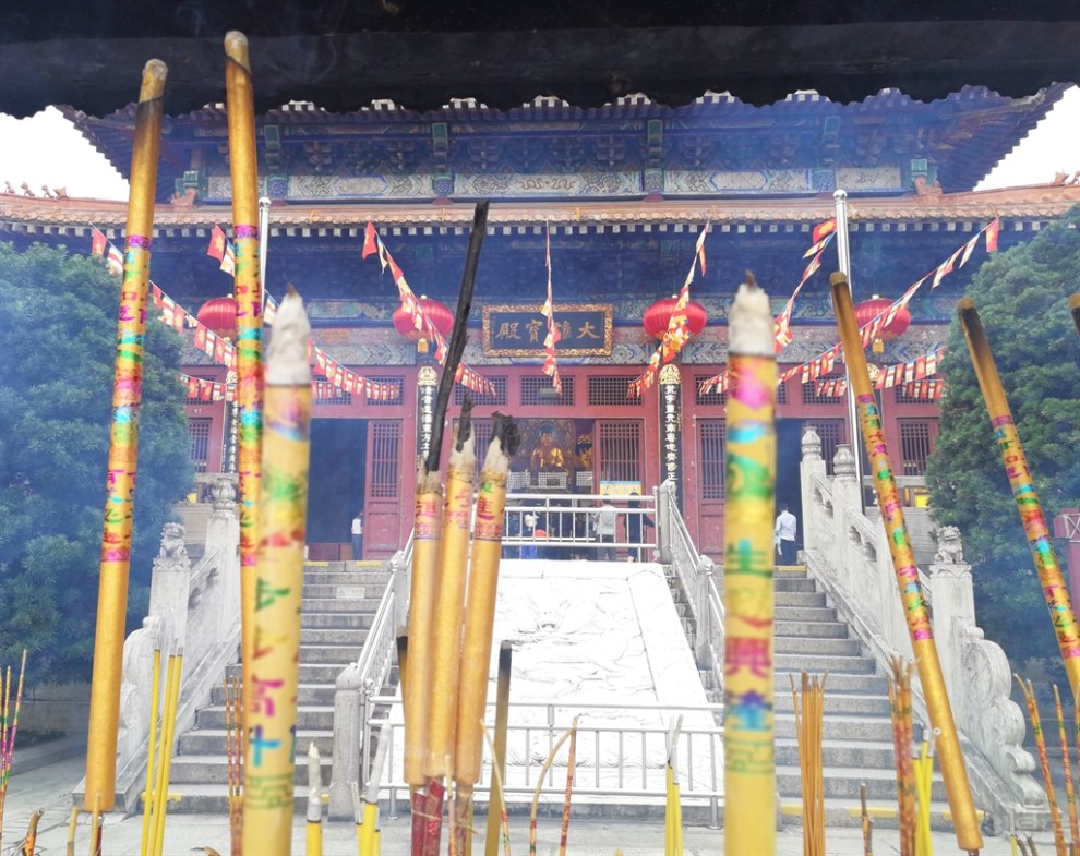 遇寺上香为祈福 南海观音寺小游记