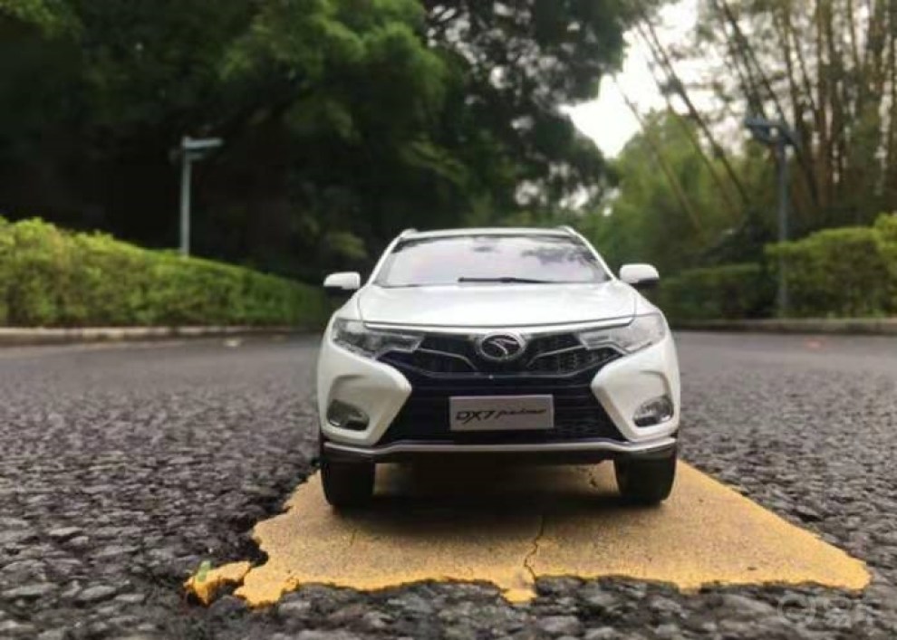 趁着阳光,趁着微风,显摆显摆你