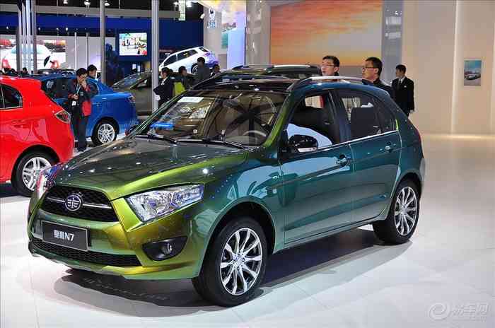 上海车展n7参展了,怎么也算是夏利自主研发的第一款suv啊,虽然是mini