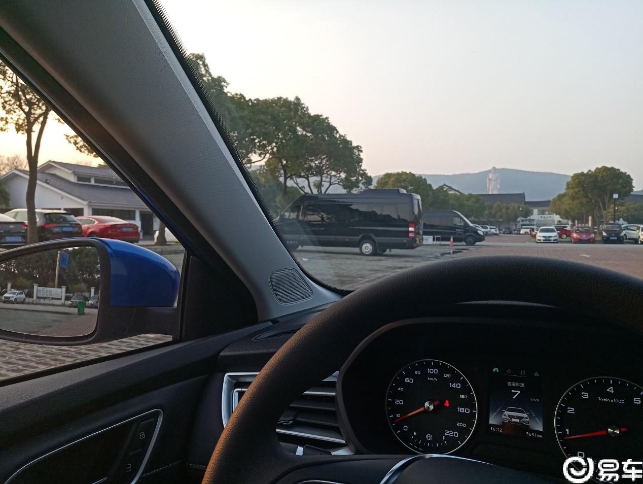 堵车的时候就看看车外的风景i5总能带我到达目的地