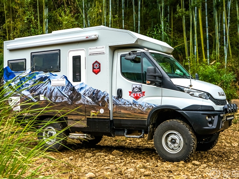 速腾newdaily4x4漫步者四驱越野房车国六自动波火热预定中