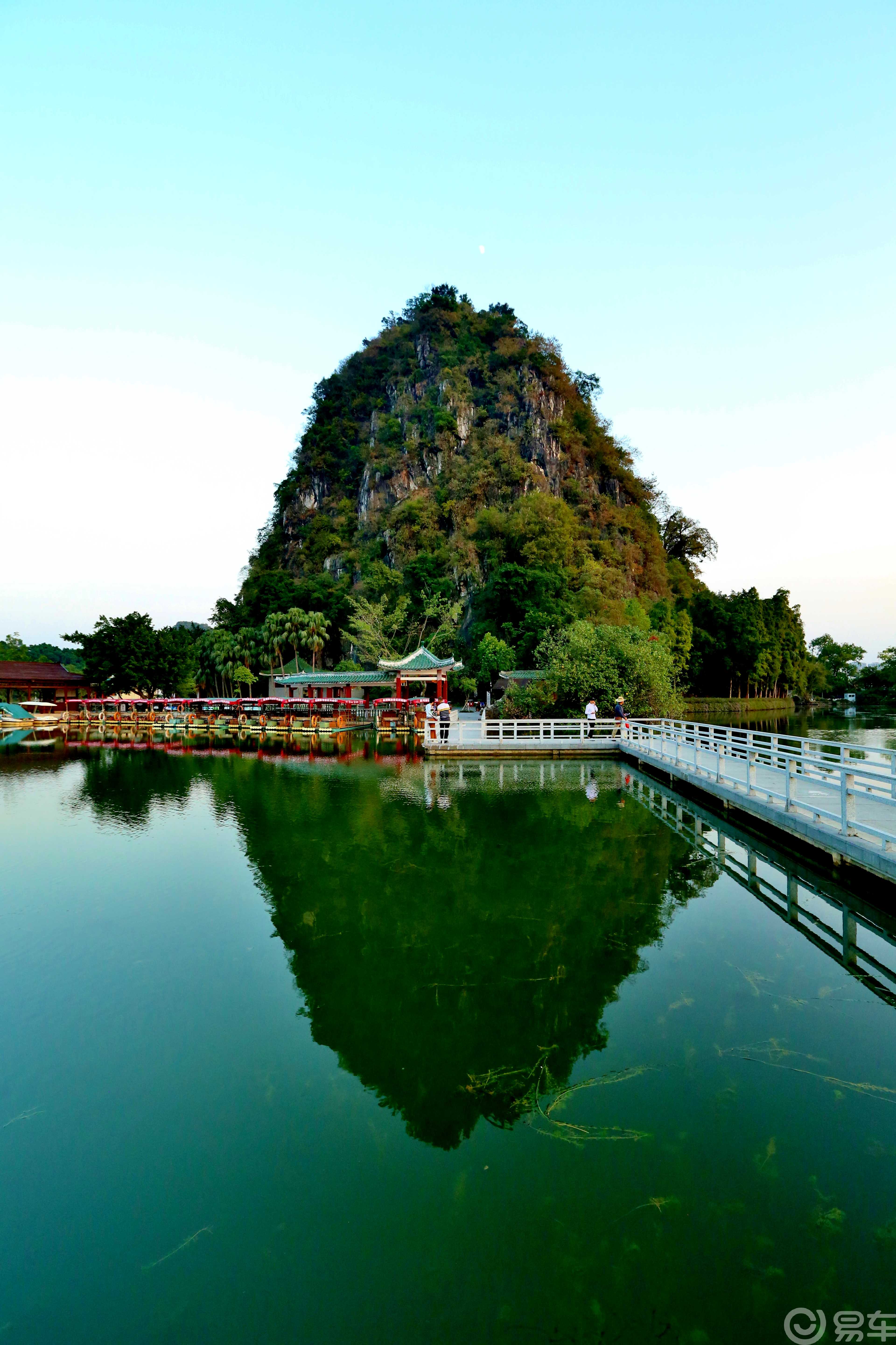 广东深度游1肇庆七星岩的湖光山色日落黄昏金色幽影
